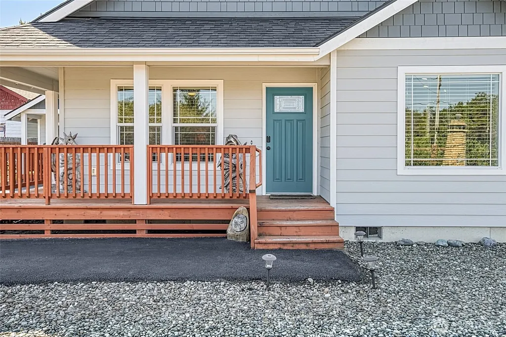 399 Seashore Street SW Ocean Shores WA 98569