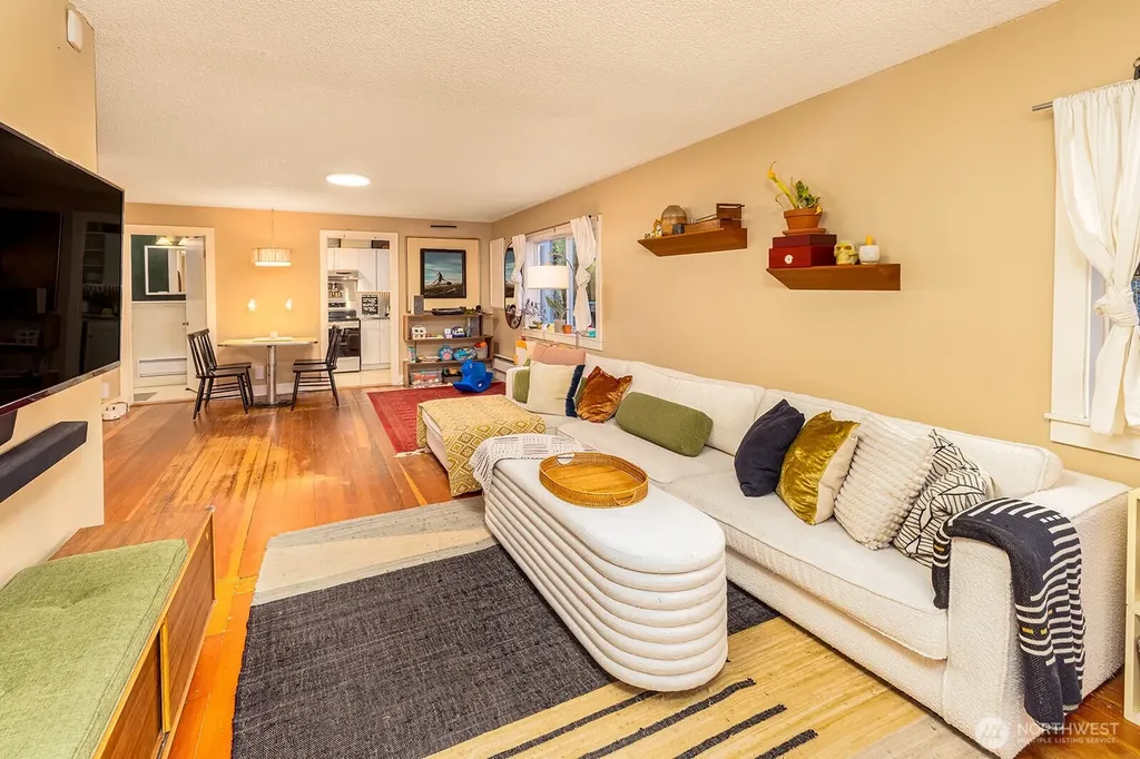 2315 E Spring Street Seattle WA 98122