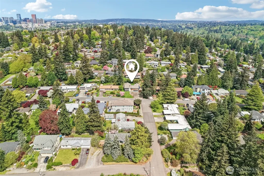 12456 SE 27th Street Bellevue WA 98005