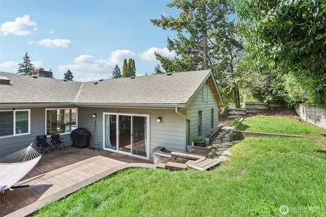 12456 SE 27th Street Bellevue WA 98005
