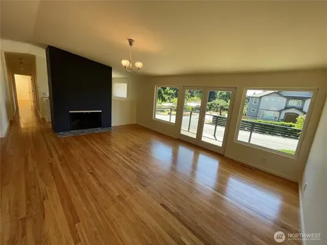12456 SE 27th Street Bellevue WA 98005