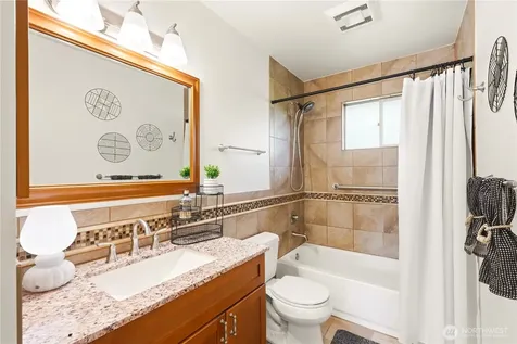14613 SE 16th Place Bellevue WA 98007