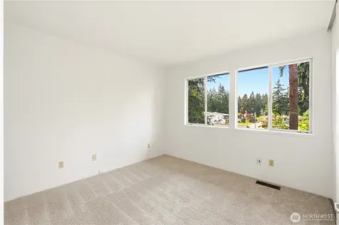 14613 SE 16th Place Bellevue WA 98007
