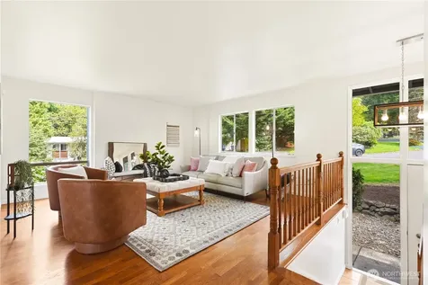 14613 SE 16th Place Bellevue WA 98007