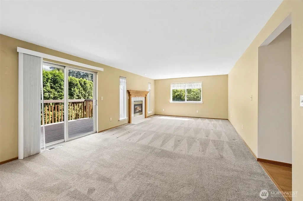 14319 106th Avenue Ct E Puyallup WA 98374