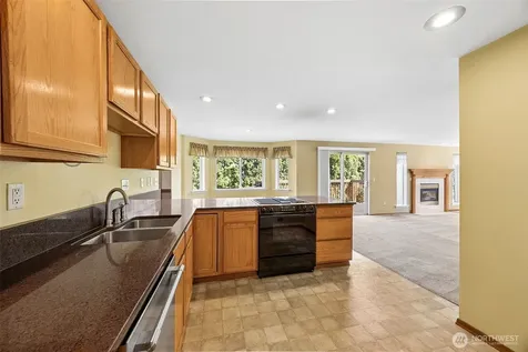 14319 106th Avenue Ct E Puyallup WA 98374