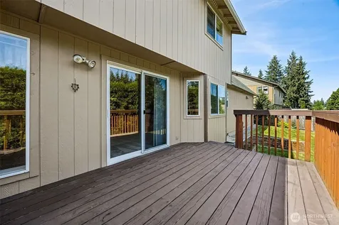 14319 106th Avenue Ct E Puyallup WA 98374