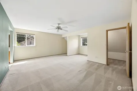 14319 106th Avenue Ct E Puyallup WA 98374