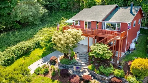 2205 Cranes Landing Drive Greenbank WA 98253
