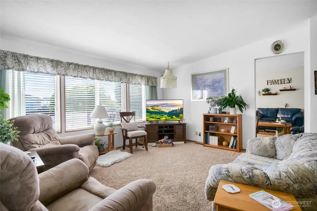 307 Hilltop Circle Ephrata WA 98823