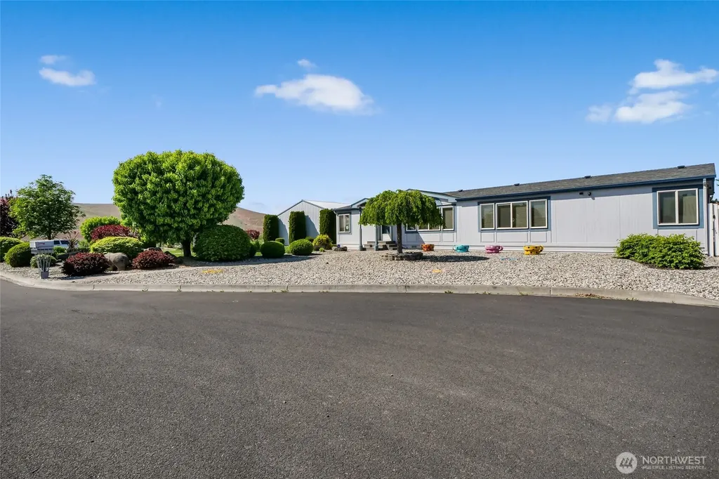 307 Hilltop Circle Ephrata WA 98823