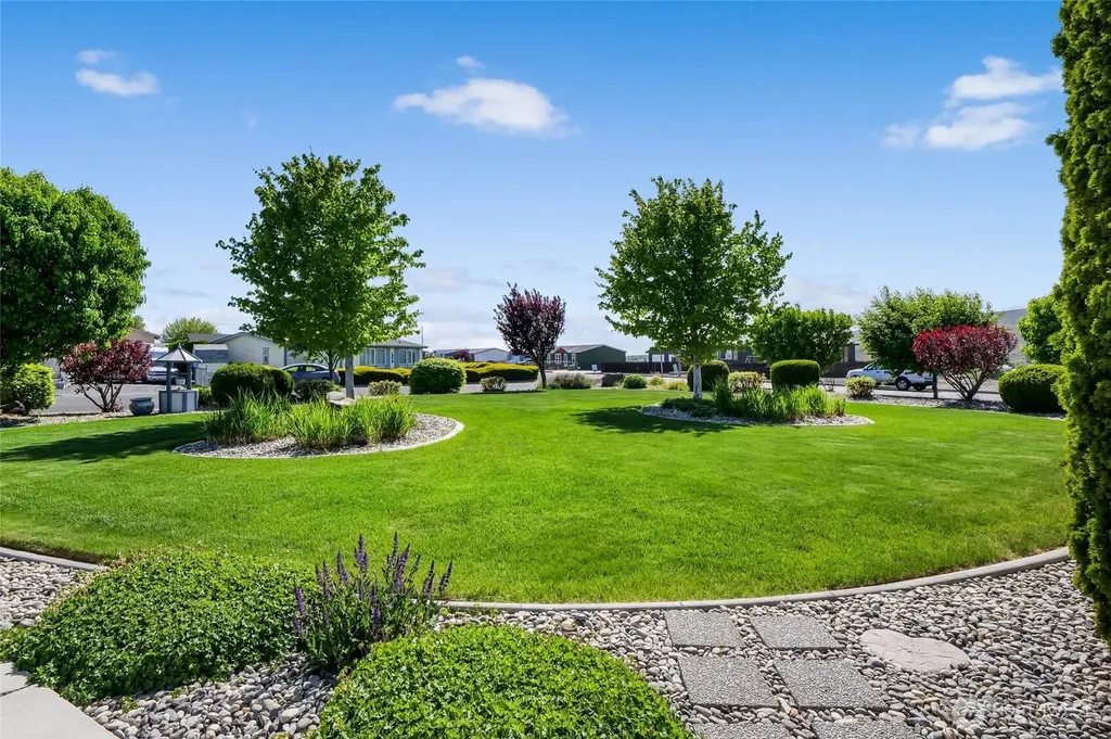 307 Hilltop Circle Ephrata WA 98823