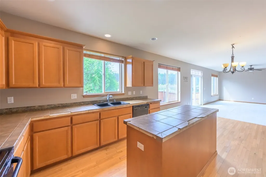 20605 74th Avenue E Spanaway WA 98387