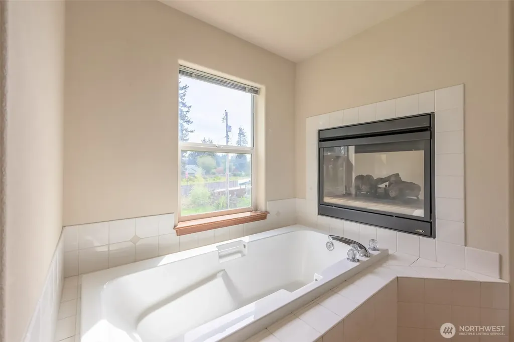 20605 74th Avenue E Spanaway WA 98387