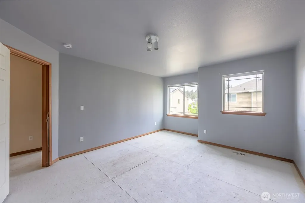 20605 74th Avenue E Spanaway WA 98387
