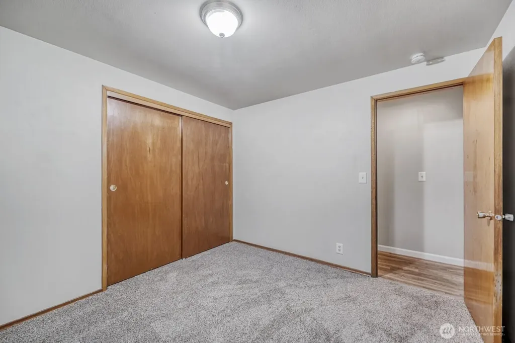 20828 116th Avenue SE Kent WA 98031