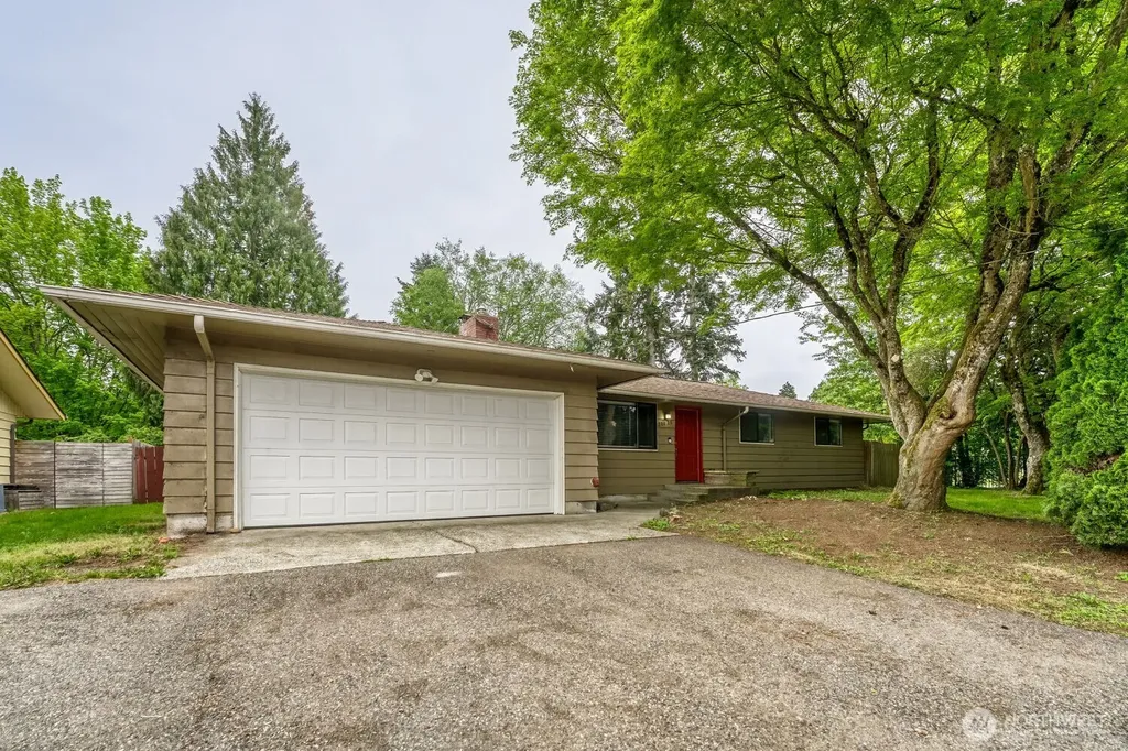 20828 116th Avenue SE Kent WA 98031