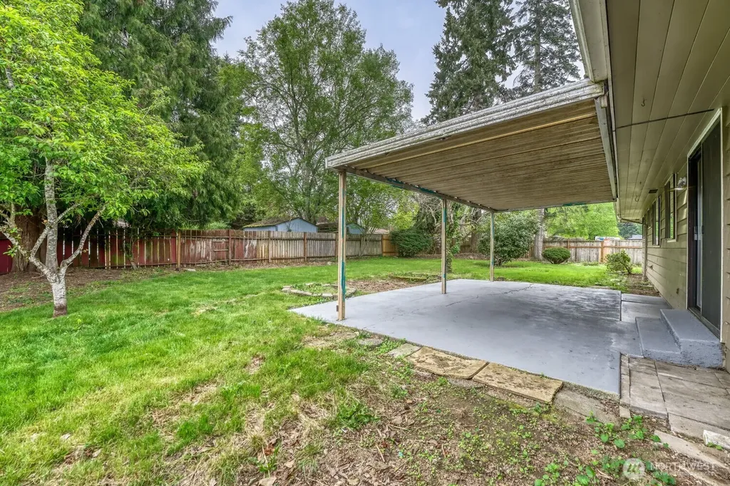 20828 116th Avenue SE Kent WA 98031