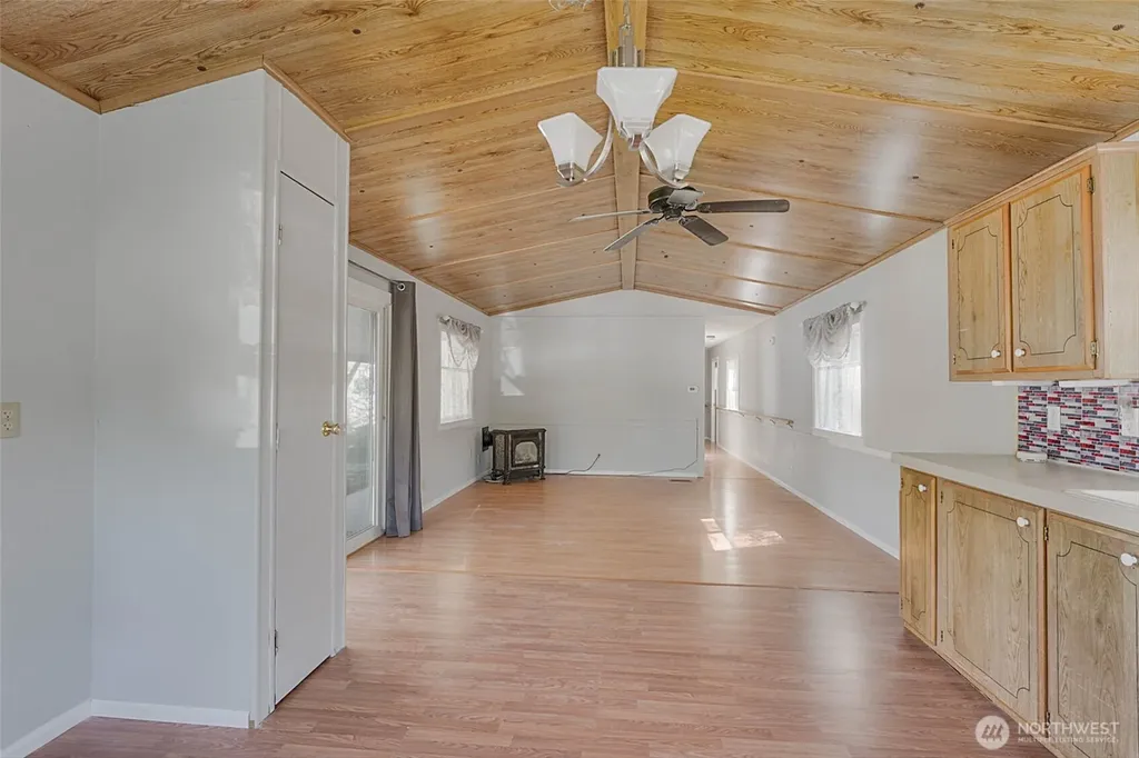 9403 Pierce Lane Sedro Woolley WA 98284