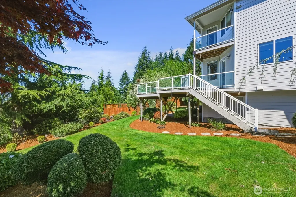 4295 Bush Mountain Drive SW Tumwater WA 98512