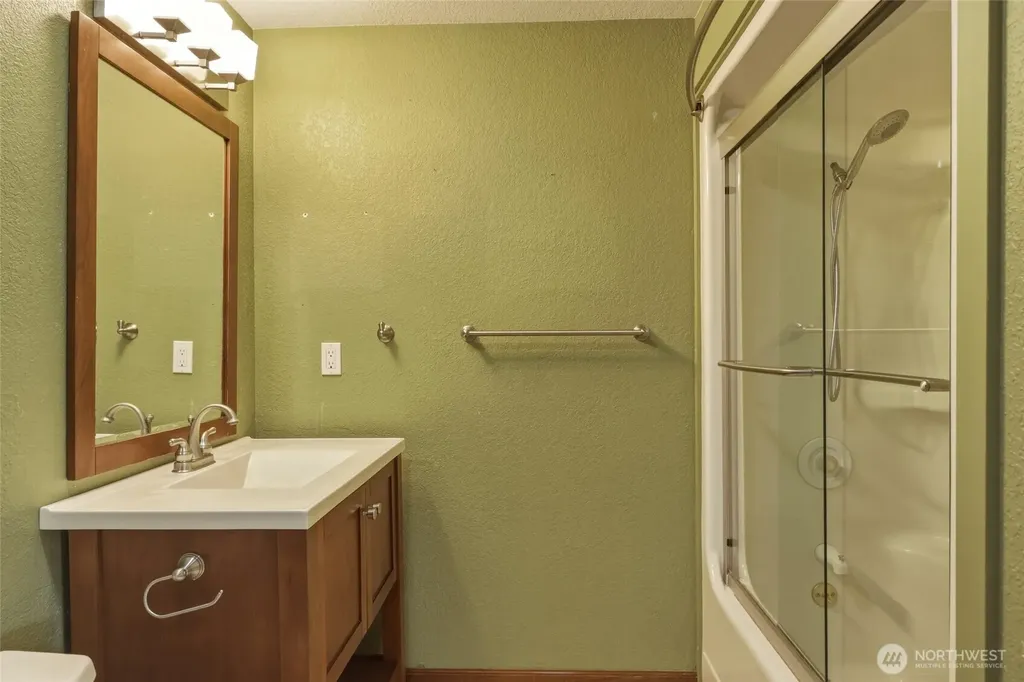 4295 Bush Mountain Drive SW Tumwater WA 98512