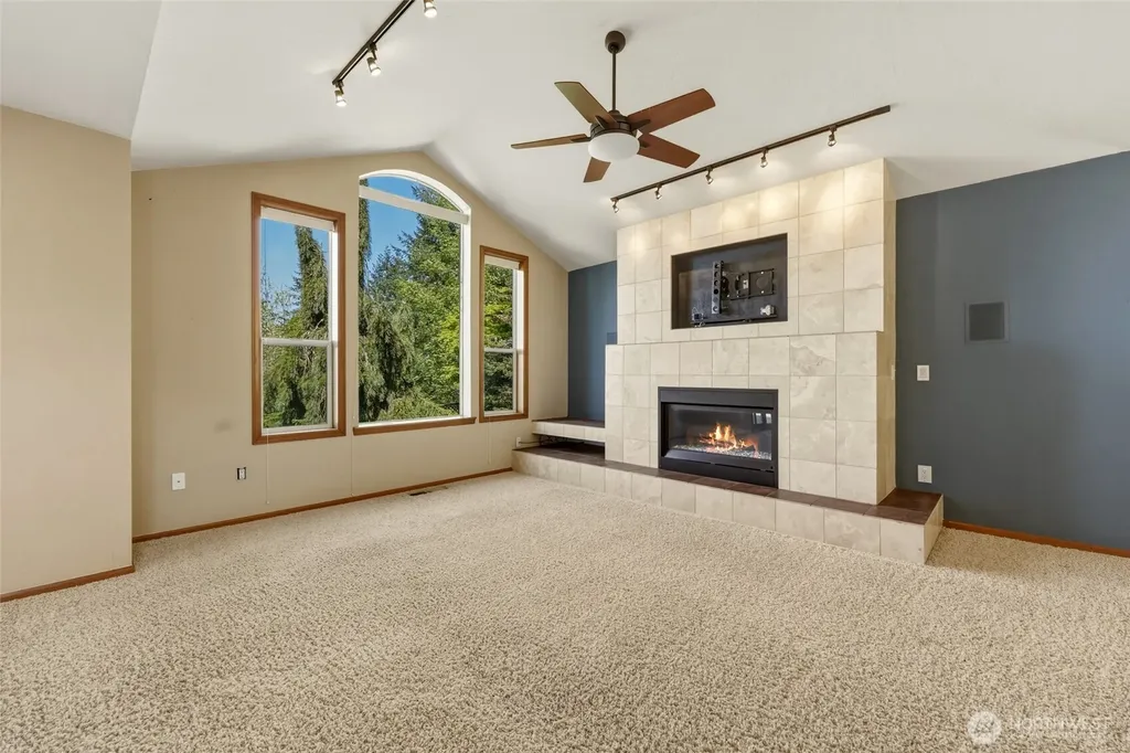 4295 Bush Mountain Drive SW Tumwater WA 98512