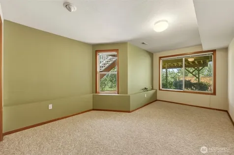 4295 Bush Mountain Drive SW Tumwater WA 98512