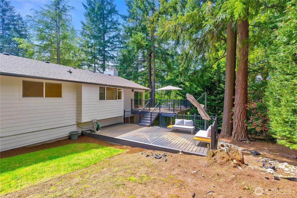 21810 NE 16th Street Sammamish WA 98074