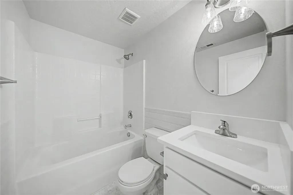 5929 Bluewood Street West Richland WA 99353