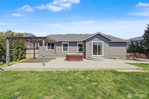5929 Bluewood Street West Richland WA 99353