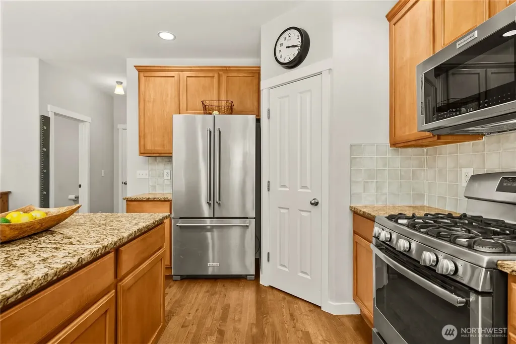 25381 SE 279th Place Maple Valley WA 98038