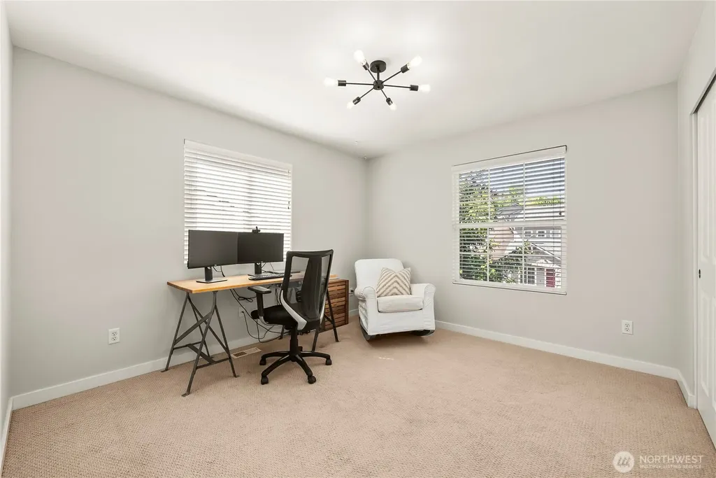 25381 SE 279th Place Maple Valley WA 98038