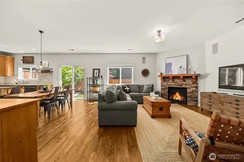 25381 SE 279th Place Maple Valley WA 98038