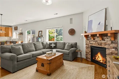 25381 SE 279th Place Maple Valley WA 98038