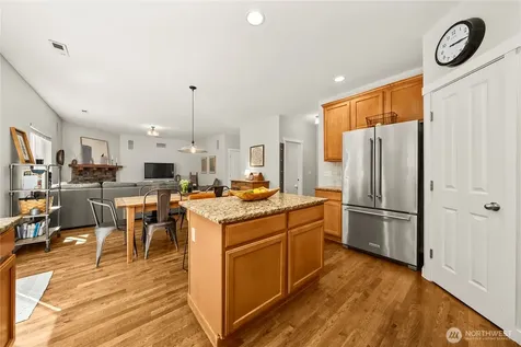 25381 SE 279th Place Maple Valley WA 98038
