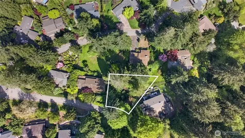 37 X Crystal Creek Circle Issaquah WA 98027