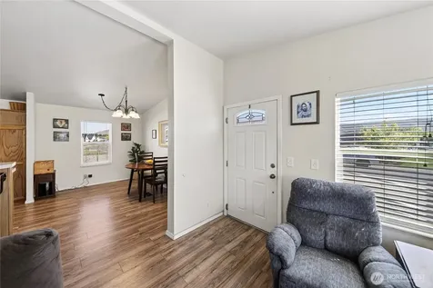 520 New Gate Drive Prosser WA 99350