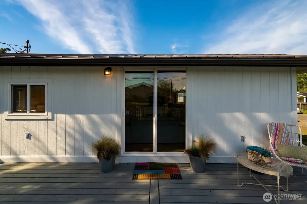 7403 Sunset Drive Blaine WA 98230