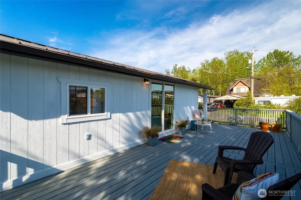 7403 Sunset Drive Blaine WA 98230