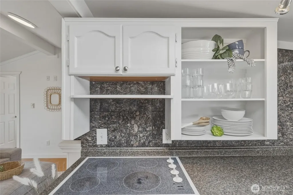 7403 Sunset Drive Blaine WA 98230