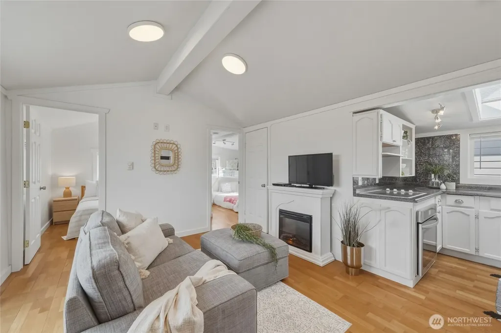 7403 Sunset Drive Blaine WA 98230