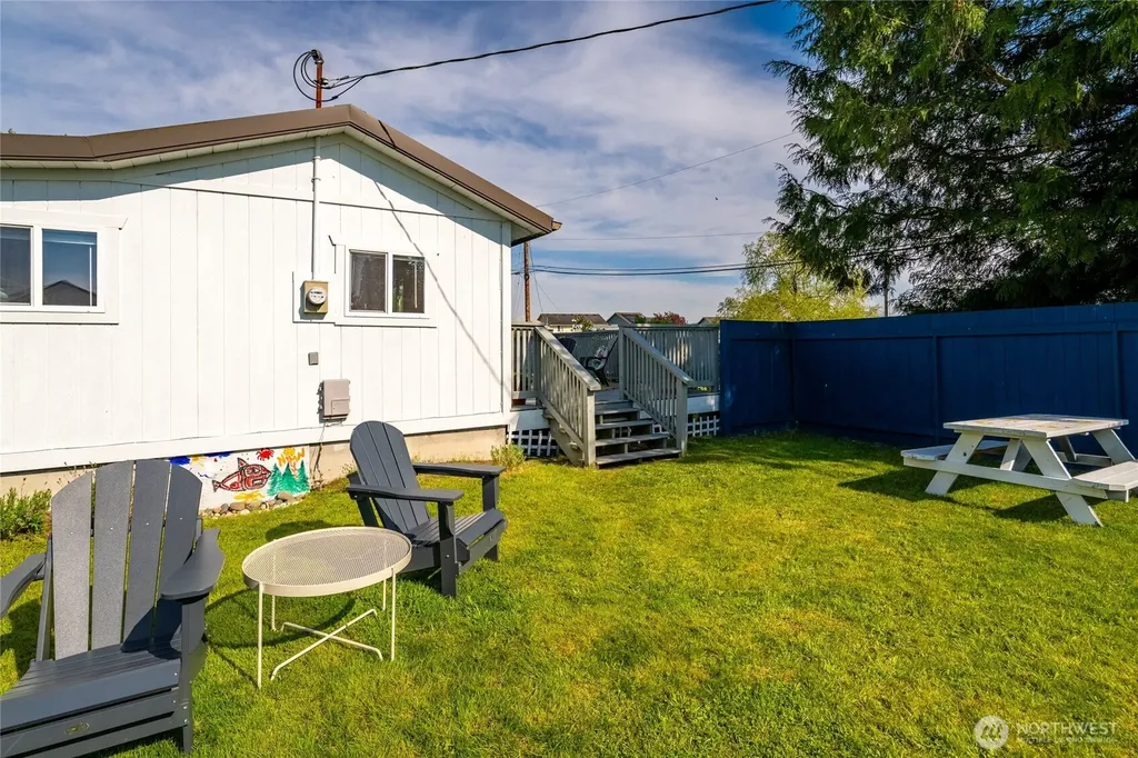 7403 Sunset Drive Blaine WA 98230
