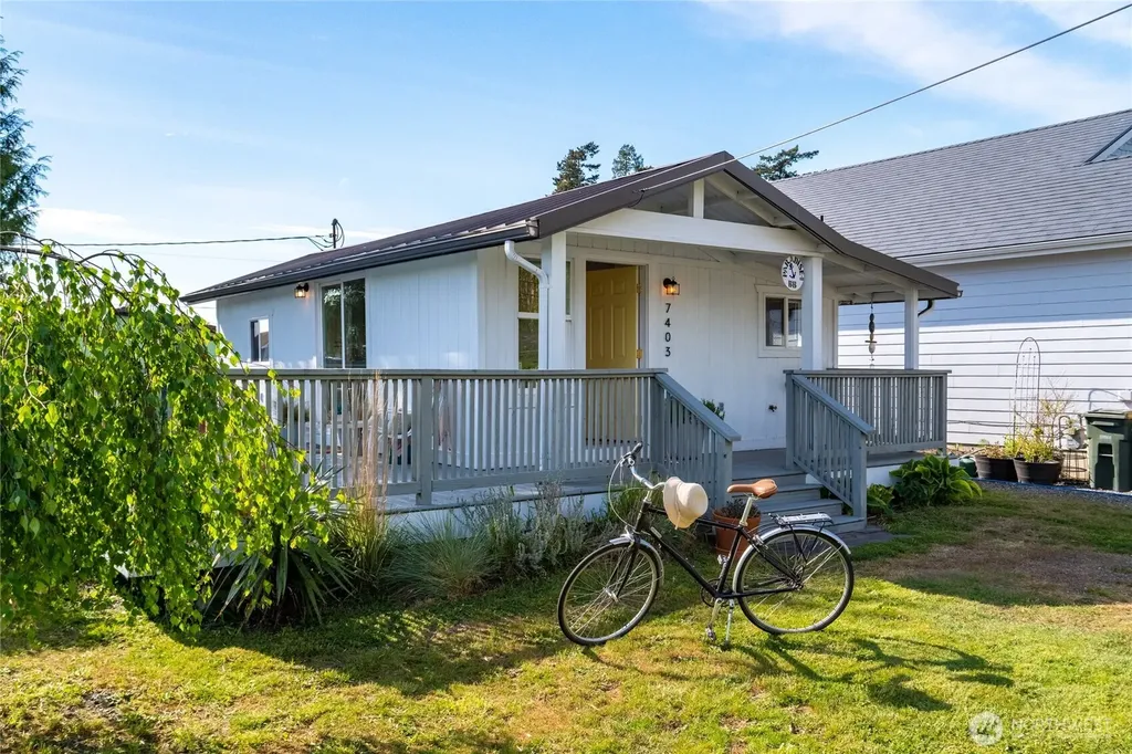 7403 Sunset Drive Blaine WA 98230
