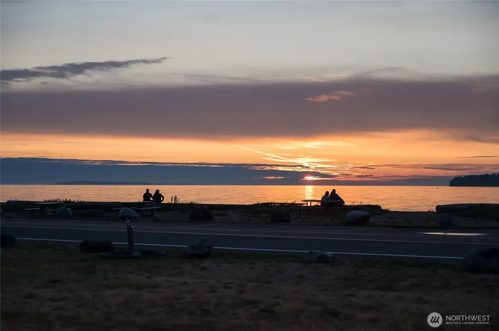7403 Sunset Drive Blaine WA 98230