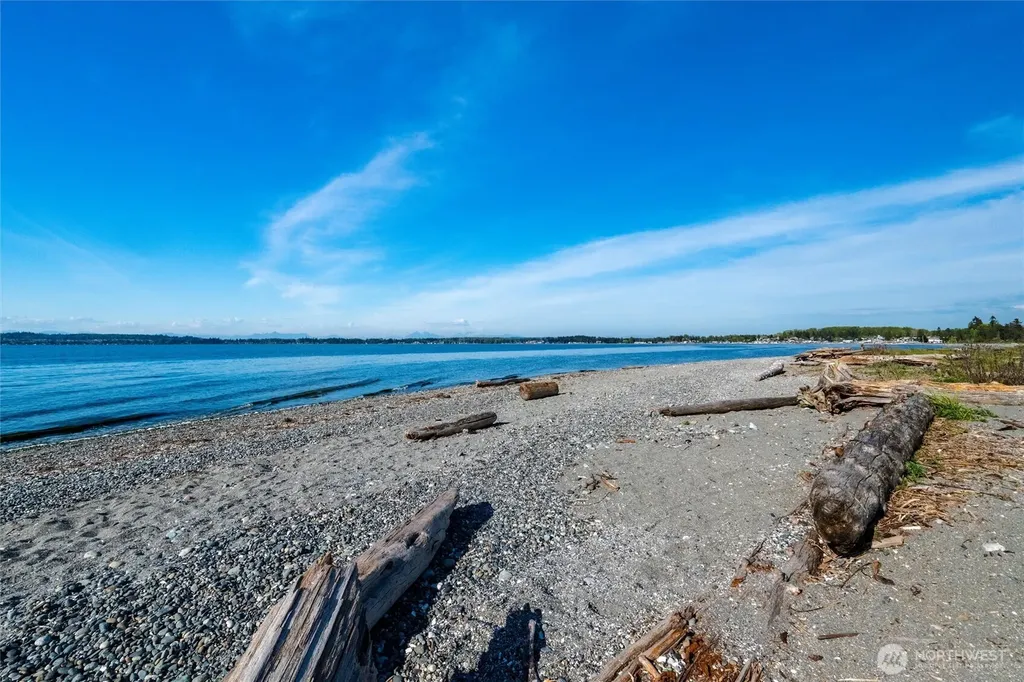 7403 Sunset Drive Blaine WA 98230