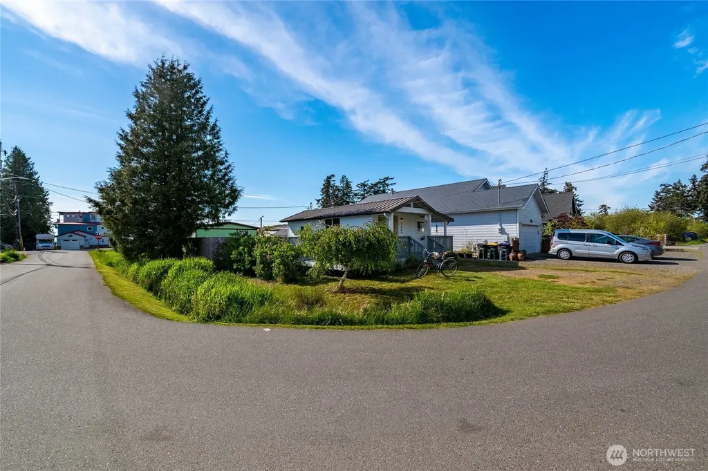 7403 Sunset Drive Blaine WA 98230