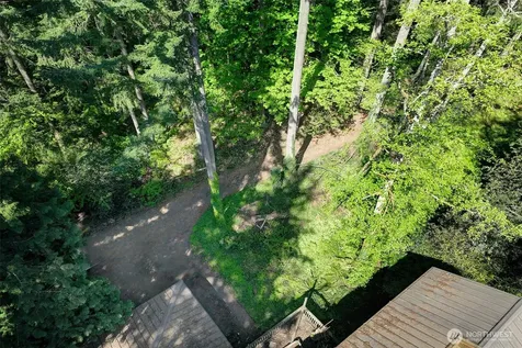3815 131st Avenue NE Bellevue WA 98005