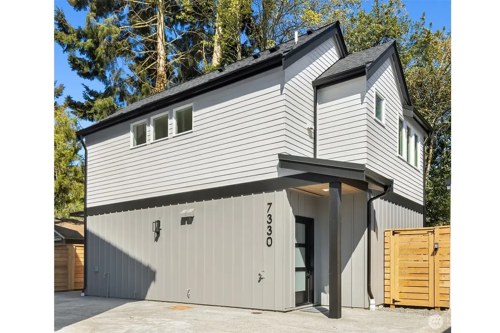 7330 25th Avenue NW Seattle WA 98117