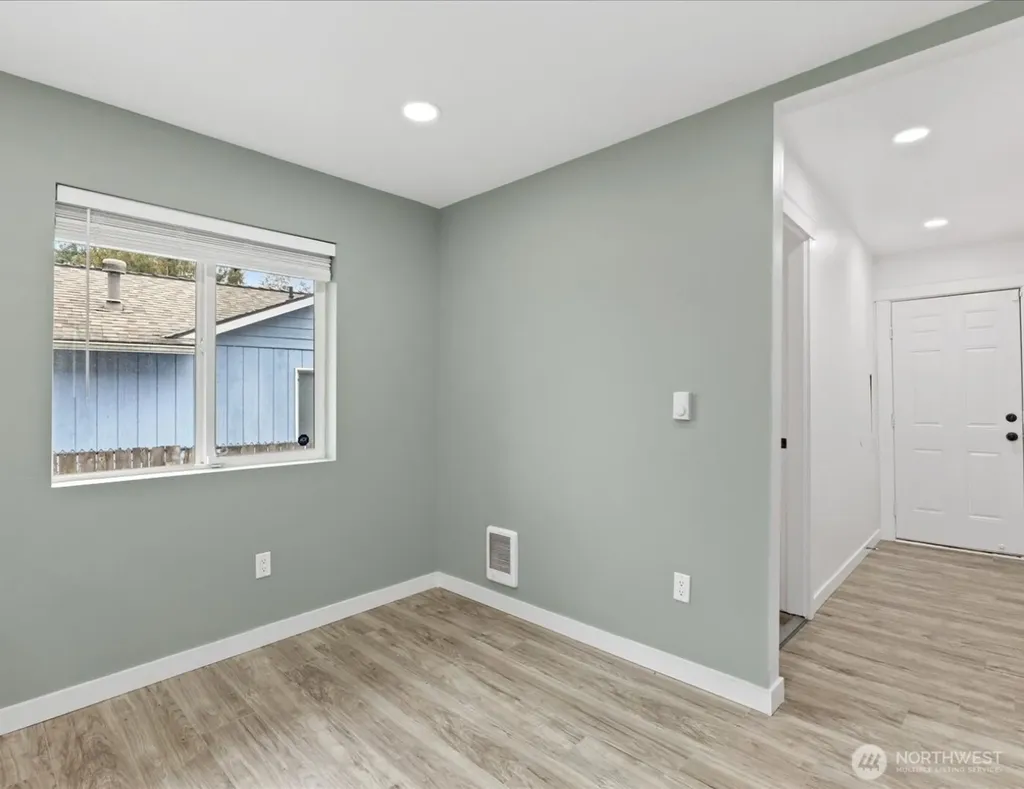 330 V Street SE Auburn WA 98002