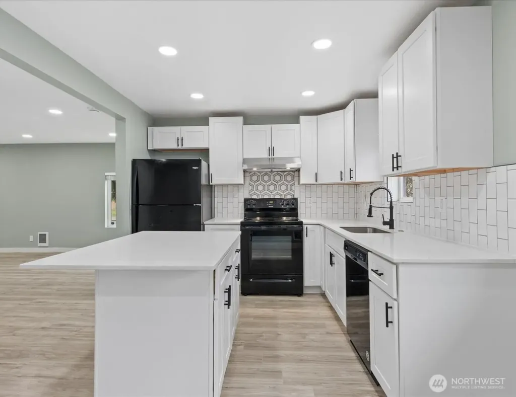 330 V Street SE Auburn WA 98002
